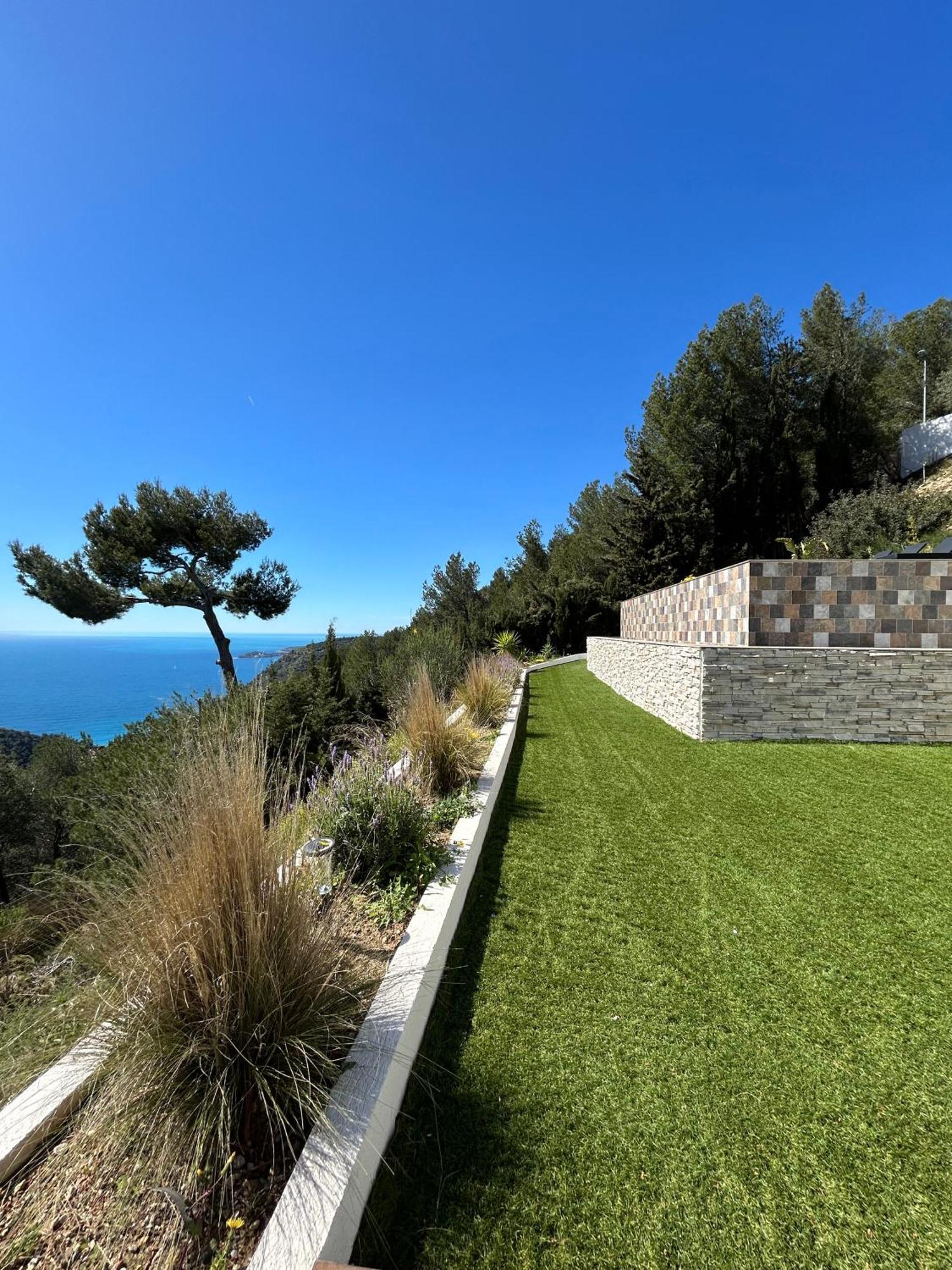 Eze - Appartement Dans Bas De Villa Avec Piscine Pres De Monaco Èze Exterior foto